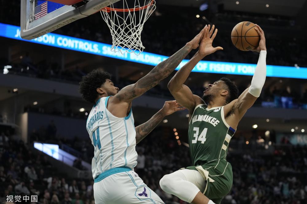 在中场引进 在中场引进